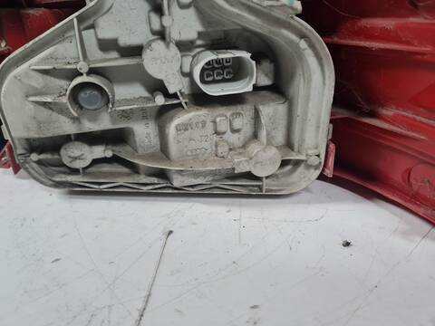 Foto 3ª: Piloto Trasero Izquierdo Audi A3 2.0 TDI 140CV 103KW [BKD] (2003)
