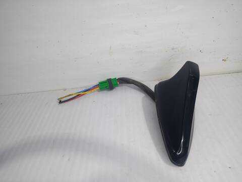 Foto 2ª: Antena Hyundai i20 ESSENCE MILD-HYBRID 100CV 74KW [G3LF, G3LE] (2023)