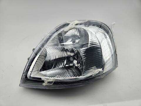 Faro Izquierdo Nissan Interstar CAJA CERRADA L3H3 TECHO SOBR 114CV 84KW