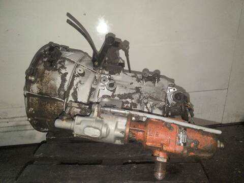 Foto 3ª: Caja Cambios Nissan Trade CHASIS LARGO CON CABINA DOBLE 106CV (1996)