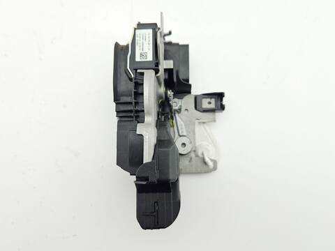 Foto 3ª: Cerradura Puerta Delantera Derecha Volvo XC 40 T3 163CV 120KW [B3154T7] (2019)
