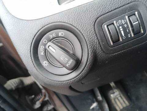 Foto 4ª: Mando Luces Fiat Freemont URBAN 170CV 125KW [939B5000] (2013)