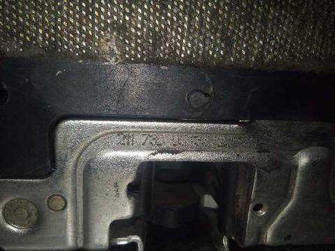 Foto 2ª: Cerradura Puerta Trasera Izquierda Mercedes Clase E 180 BERLINA 224CV 165KW (2002)