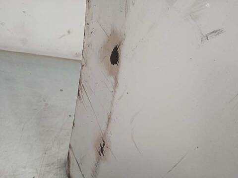 Foto 3ª: Paragolpes Trasero Citroen C3 LIVE EDITION PICASSO 99CV 73KW [BH02] (2016)