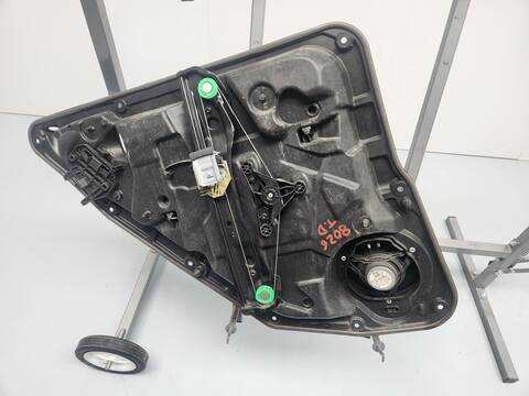 Foto 3ª: Elevalunas Manual Trasero Derecho Mercedes Clase B 150 B 180 CDI BE 246.200) 109CV 80KW [651901] (2013)