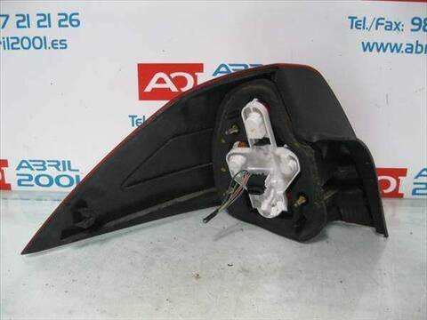 Foto 2ª: Piloto Trasero Derecho Renault Espace 2.2 DCI JK0H) 150CV 110KW [G9T 742] (2003)