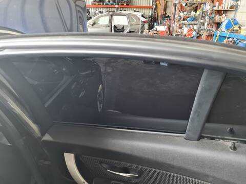 Elevalunas Manual Trasero Derecho Bmw Serie 3 315 318D 143CV 105KW