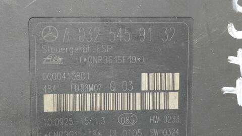 Foto 3ª: Abs Mercedes Clase C 160 180 COMPRESSOR 203.046) BERLINA 143CV 105KW [M271946] (2003)