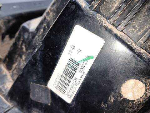 Foto 3ª: Piloto Trasero Izquierdo Dacia Duster 1.5 DCI 115 4X4 114CV 84KW [K9K 874] (2021)