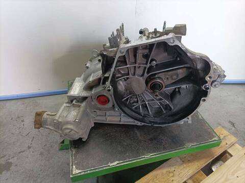 Foto 3ª: Caja Cambios Honda Crv LS 140CV 103KW RD8) [N22A2] (2005)