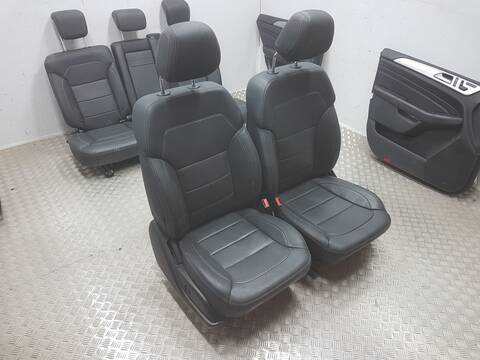 Foto 3ª: Juego Asientos Completos Mercedes Clase ML 350 3.0 V6 CDI 258CV 190KW AUT. 166.004) W166) OM642 (2011)
