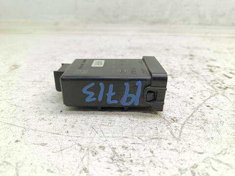 Foto 2ª: Centralita Motor ECU Kia Sportage BUSINESS 2WD 116CV 85KW [D4FD] (2015)