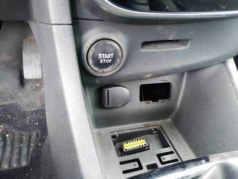 Foto 3ª: Motor de Arranque Renault Clio ZEN 118CV 87KW [H5F F4] (2017)