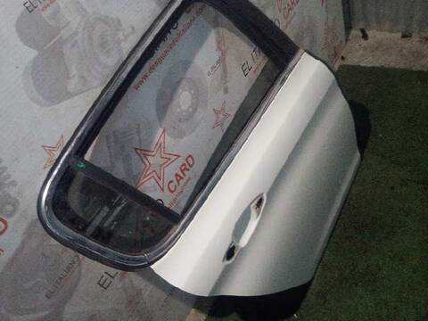 Foto 2ª: Puerta Trasera Derecha Peugeot 308 ACCESS 116CV 85KW [9H05] (2014)