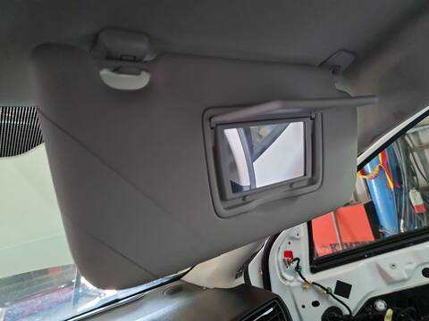 Parasol Derecho Ford Focus TITANIUM 120CV 88KW