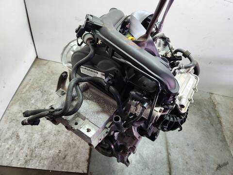 Foto 3ª: Motor Completo Volkswagen T-Roc ADVANCE 5P [DKRF] (2019)