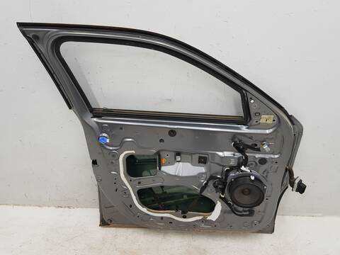 Foto 3ª: Puerta Delantera Izquierda Dacia Duster TCE 130 JOURNEY