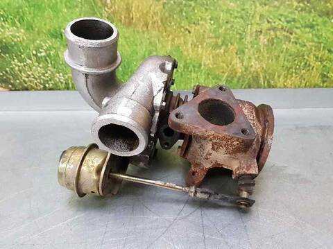 Foto 3ª: Turbocompresor Mercedes Vito 110 CDI 638.094) 102CV 75KW CAJA CERRADA [611980] (2001)