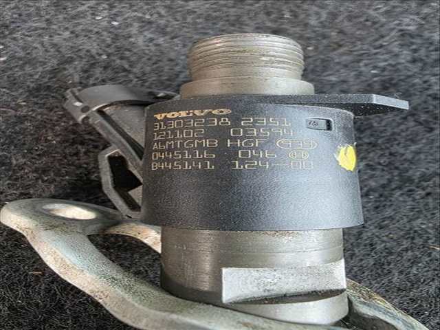 Foto 2ª: Inyectores Volvo S60 2 4 LTR. - 125 KW CAT 2000 170CV