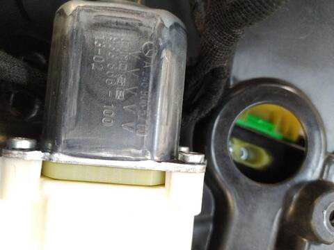 Foto 3ª: Elevalunas Eléctrico Delantero Derecho Mercedes Clase A 140 A 180 CDI 176.000) (2012)