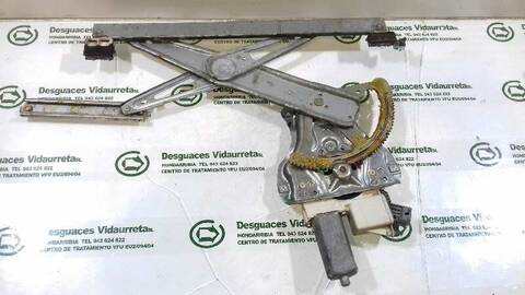 Foto 3ª: Elevalunas Eléctrico Delantero Izquierdo Toyota Avensis 2.0 D4-D EXECUTIVE BERLINA 5-PTAS.) 116CV 85KW [1CDFTV] (2004)