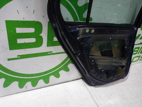 Foto 3ª: Puerta Trasera Izquierda Volkswagen Golf ADVANCE 105CV [CAYC] (2008)