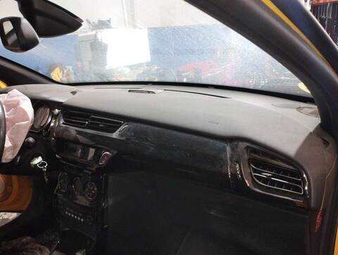 Foto 1ª: Salpicadero Citroen DS3 STYLE 92CV 68KW [9H06] (2012)