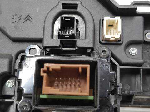 Foto 2ª: Pantalla Multifuncion Citroen C4 SHINE PACK