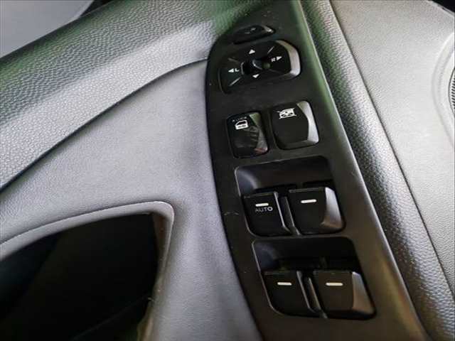 Botonera Elevalunas Hyundai ix35 1.7 CRDI 116CV 85KW