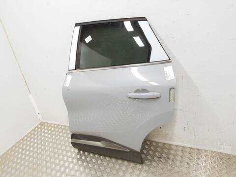 Foto 3ª: Puerta Trasera Izquierda Renault Clio SIN DEFINIR