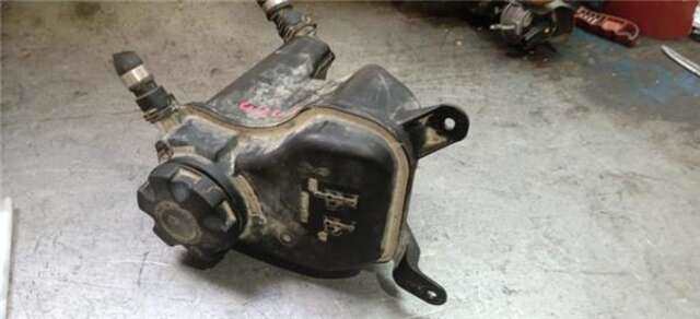Foto 2ª: Deposito Expansion Bmw Serie 1 114 1.6 116I [1.6 LTR. - 90 KW 16V CAT] [N43 B16 A]