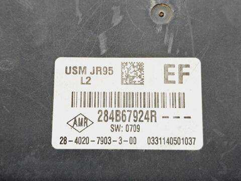 Foto 3ª: Caja Reles Fusibles Renault Scenic 2.0 16V 140CV 103KW [M4R F7] (2011)