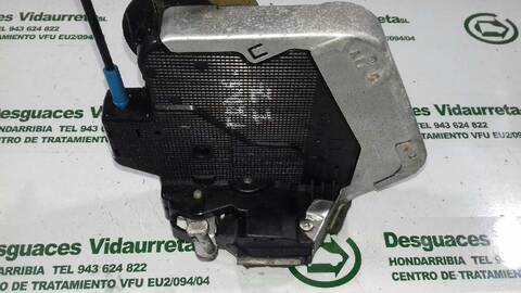 Foto 2ª: Cerradura Puerta Trasera Izquierda Lexus IS 2.2 D-CAT 177CV 130KW [2ADFHV] (2006)