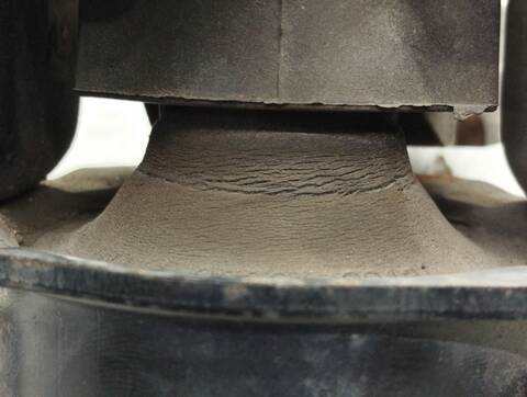 Foto 4ª: Soporte Motor Toyota Corolla 1.4 D-4D TERRA SEDAN 90CV 66KW [1ND] (2005)