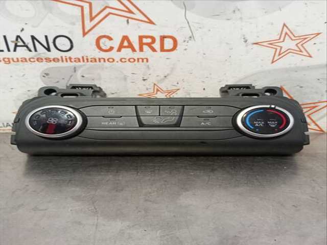 Foto 1ª: Mando Calefacción A. A. Ford Focus TITANIUM 120CV 88KW [ZTDB] (2019)