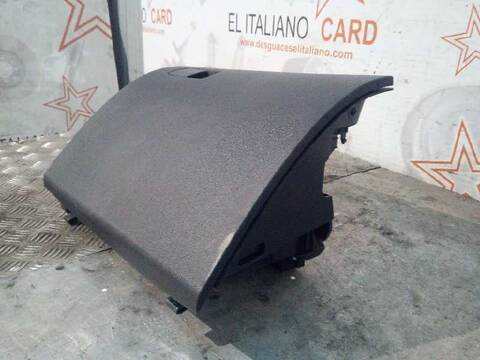 Foto 2ª: Guantera Skoda Octavia SCOUT 4X4 150CV 110KW [CRM] (2017)