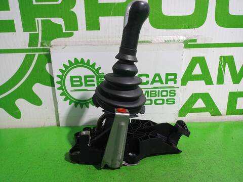 Foto 1ª: Palanca de Cambio Ford Fiesta AMBIENTE 68CV [F6JA] (2001)