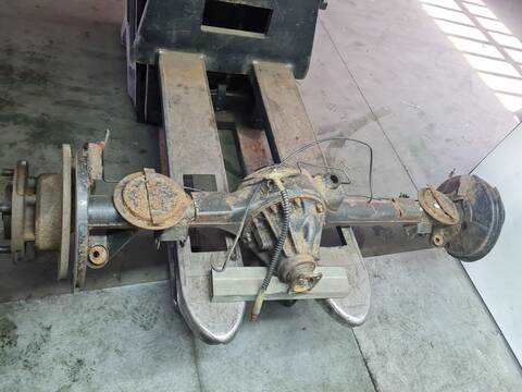 Puente Trasero Land Rover Defender TD5 110 FAMILIAR 90KW) 122CV