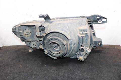 Foto 2ª: Faro Izquierdo Mitsubishi Montero 3.2 DI-D GLS HUNTER 3-PTAS.) 165CV 121KW (2001)