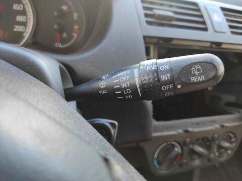 Foto 2ª: Mando Multifuncion Suzuki Swift M13A BERLINA (2009)