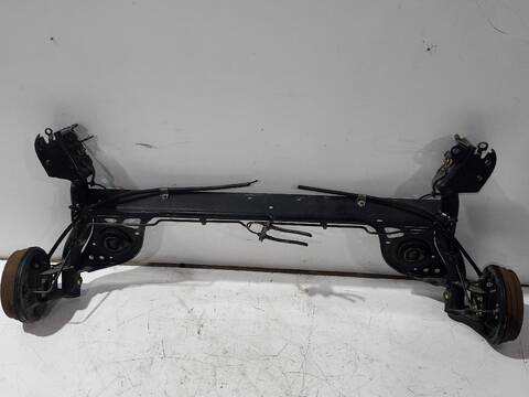 Foto 2ª: Puente Trasero Nissan Micra ACENTA 80CV (2002)