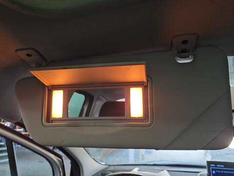 Parasol Izquierdo Peugeot 3008 1.6 HDI 109CV 80KW