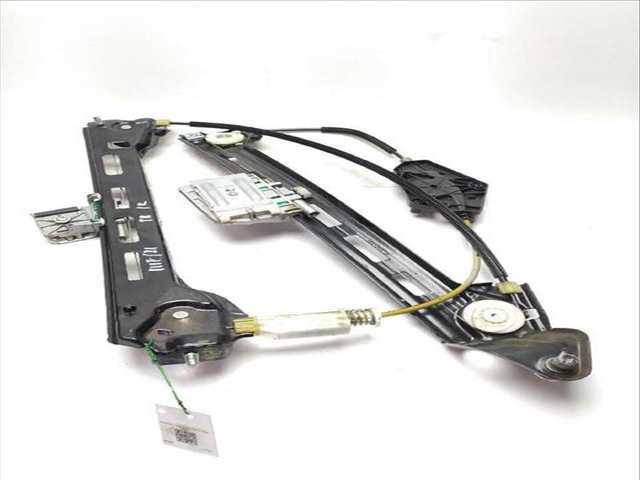 Foto 2ª: Elevalunas Manual Trasero Izquierdo Volkswagen Passat 2.0 BLUETDI (2008)