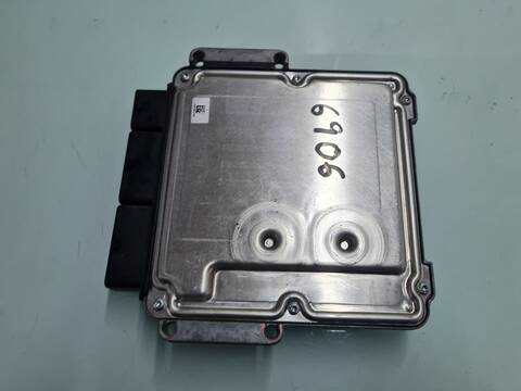 Foto 4ª: Centralita Motor ECU Renault Clio BUSINESS 90CV 66KW [K9KC6] (2015)