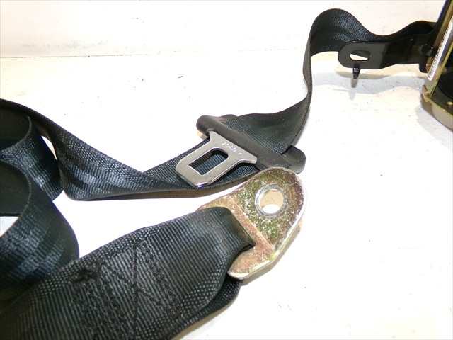 Foto 3ª: Cinturón Trasero Izquierdo Hyundai Coupe 2.0 G 2001-2006 [G4GC] (2005)
