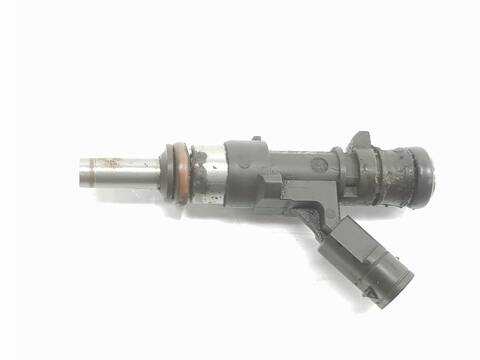 Foto 1ª: Inyectores Mercedes Clase ML 63 6.2 V8 32V CAT 510CV 375KW AUT. 164.177) W164) M156 [M156980] (2005)