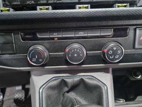 Mando Calefacción A. A. Volkswagen Transporter T6.1 TRANSPORTER FURGON SH)