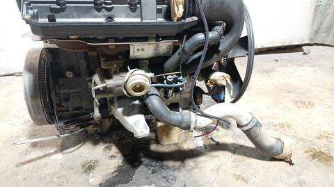 Foto 2ª: Motor Completo Bmw Serie 5 518 520 D BERLINA 136CV 100KW [204D1] (2001)