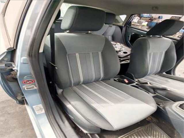 Asiento Delantero Derecho Ford Fiesta 1.25 TREND [1.25 LTR. - 60 KW 16V CAT]
