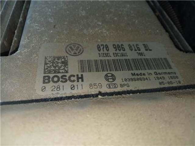 Centralita Motor ECU Volkswagen Touareg 2.5 TDI R5 [2.5 LTR. - 128 KW TDI]